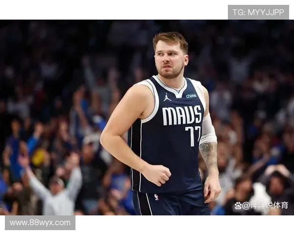 詹姆斯谈东契奇受伤:新秀表现超乎预期